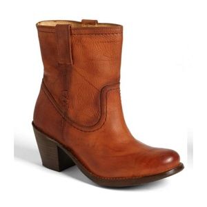 Frye Carmen -X Stitch Short Heeled Bootie